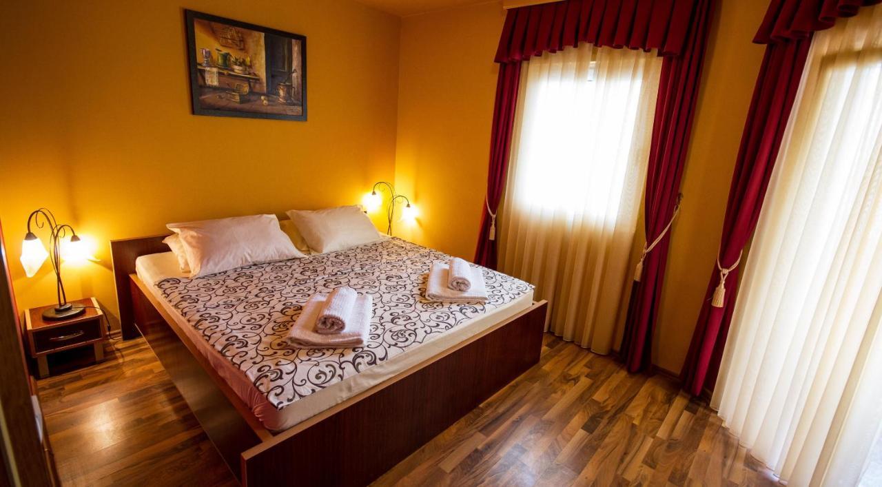 Apart Hotel Samardzic Tivat Room photo