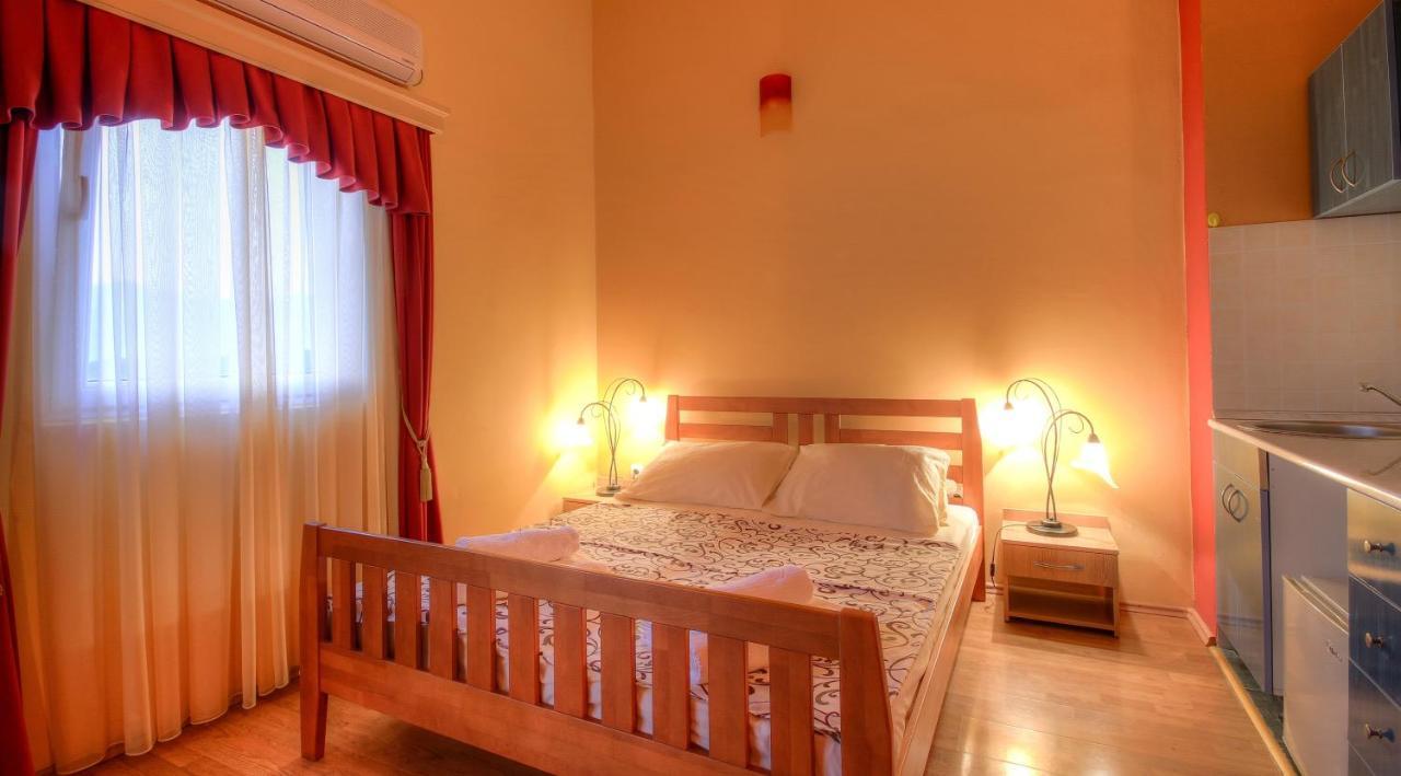 Apart Hotel Samardzic Tivat Room photo